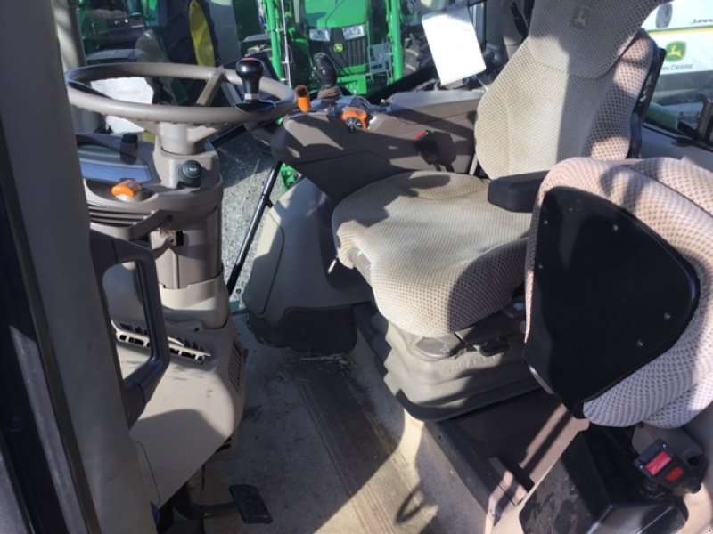 Traktor del tipo John Deere 6130R, Gebrauchtmaschine en MONTIGNY LE ROI (Imagen 9)