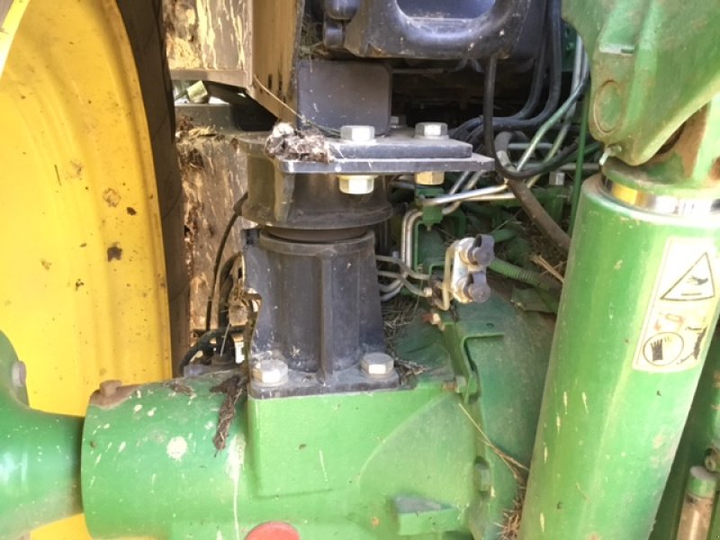 Traktor typu John Deere 6130R, Gebrauchtmaschine v MONTIGNY LE ROI (Obrázek 8)