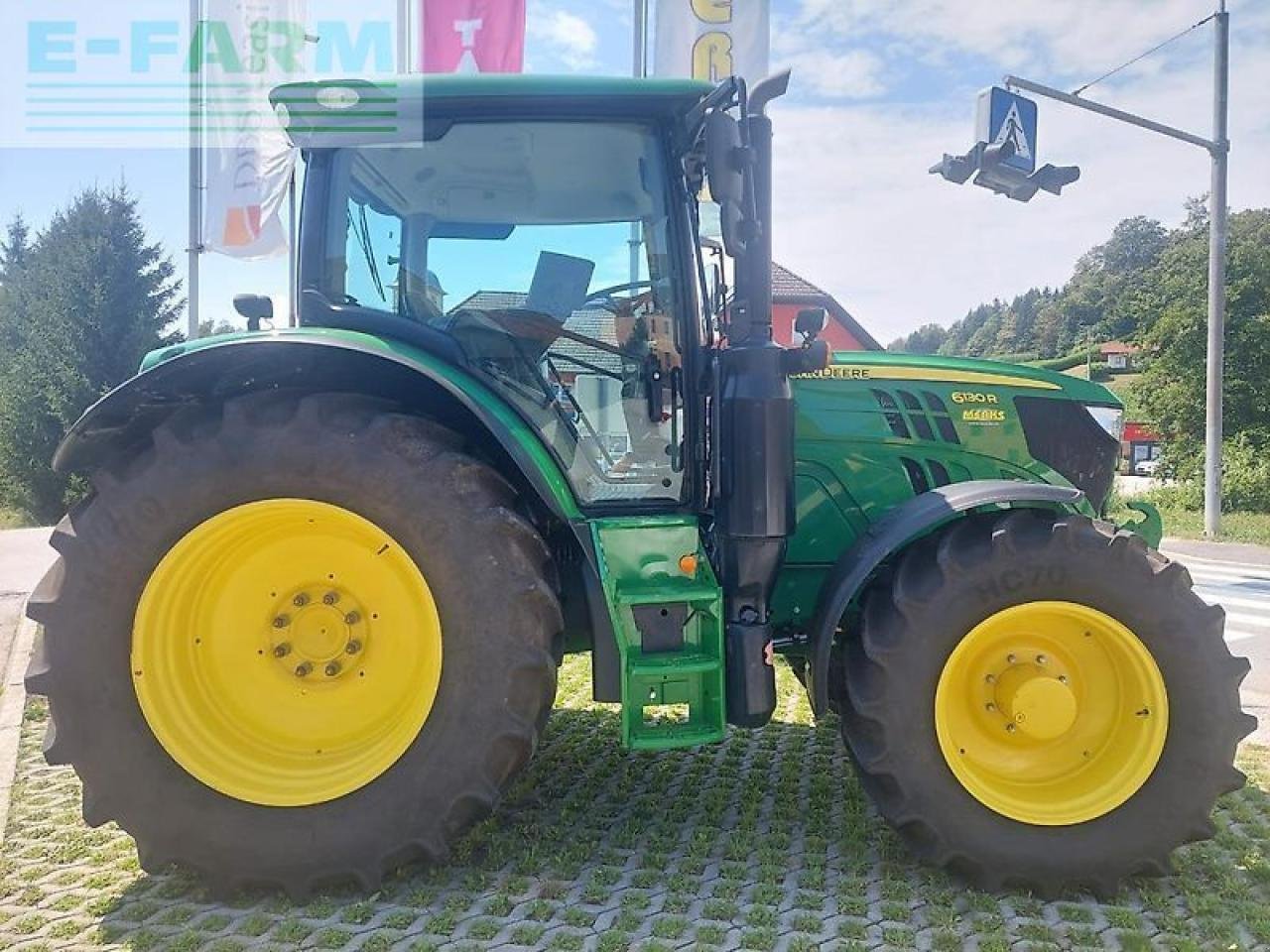 Traktor типа John Deere 6130r, Gebrauchtmaschine в GROBELNO (Фотография 4)