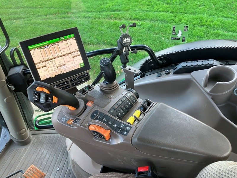 Traktor a típus John Deere 6130R, Gebrauchtmaschine ekkor: Schwarzhäusern (Kép 6)