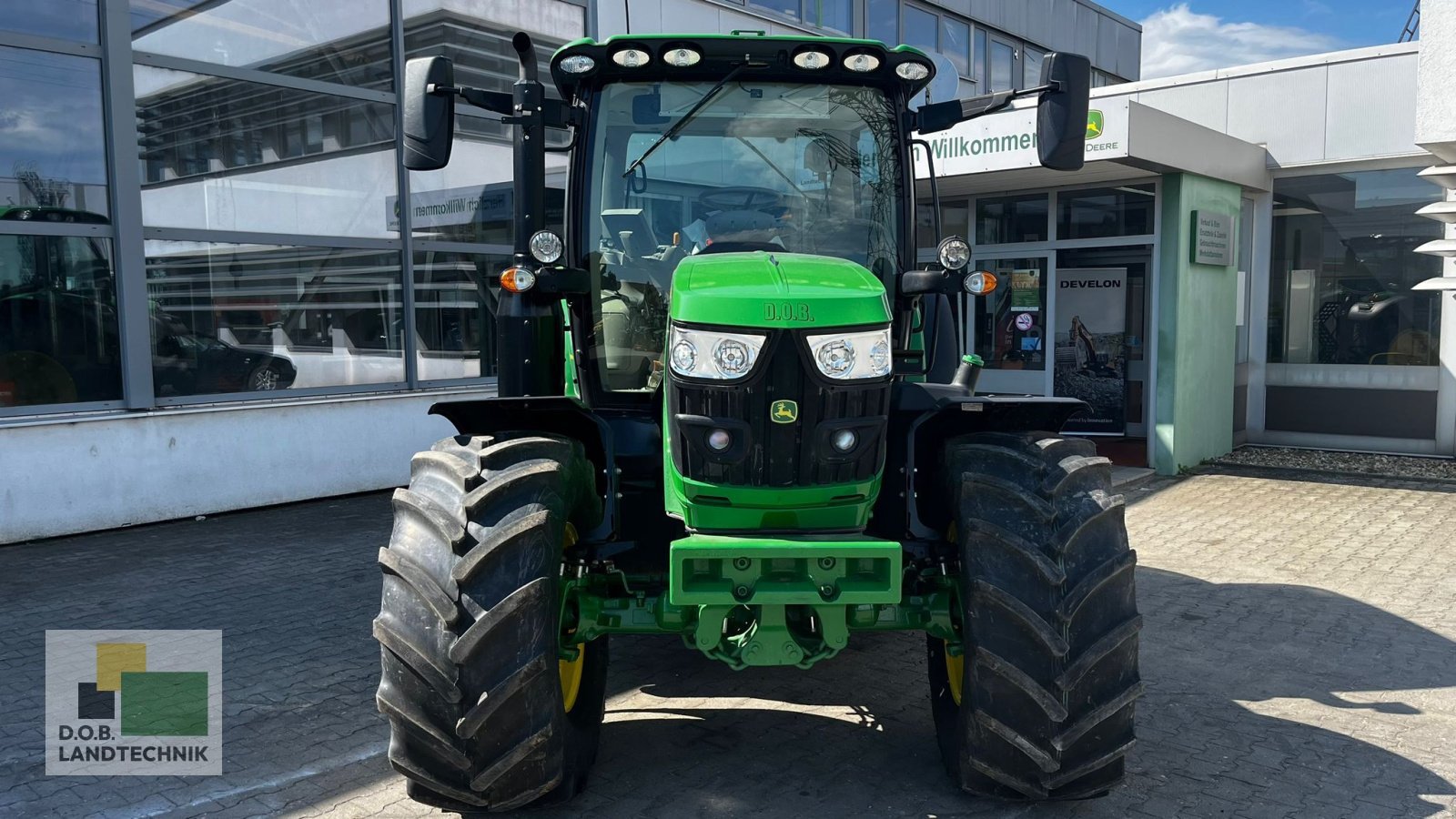 Traktor του τύπου John Deere 6130R, Gebrauchtmaschine σε Brunnen (Φωτογραφία 2)