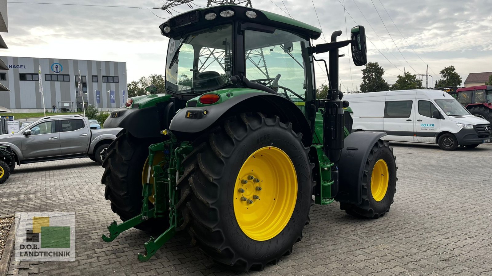 Traktor van het type John Deere 6130R, Gebrauchtmaschine in Regensburg (Foto 4)