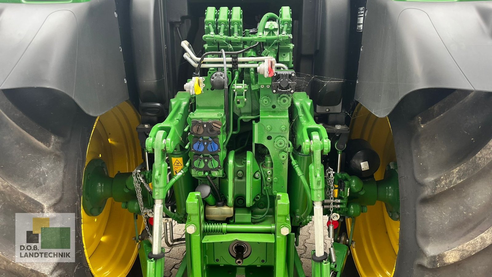 Traktor van het type John Deere 6130R, Gebrauchtmaschine in Regensburg (Foto 12)