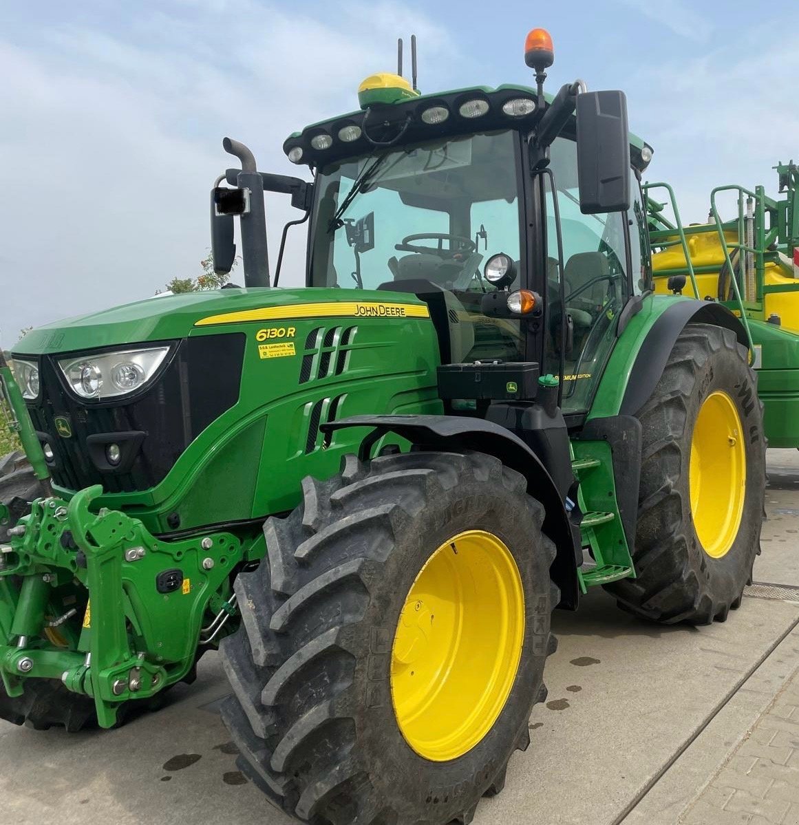 Traktor del tipo John Deere 6130R, Gebrauchtmaschine In Wallersdorf (Immagine 1)