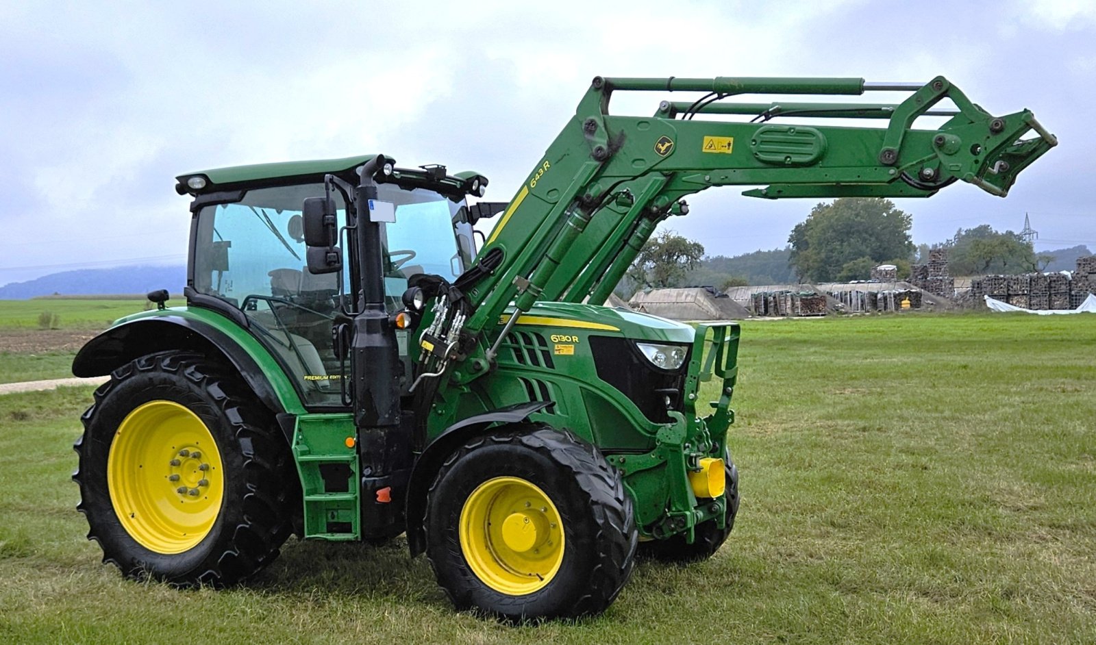 Traktor типа John Deere 6130R, Gebrauchtmaschine в Weißenburg (Фотография 1)