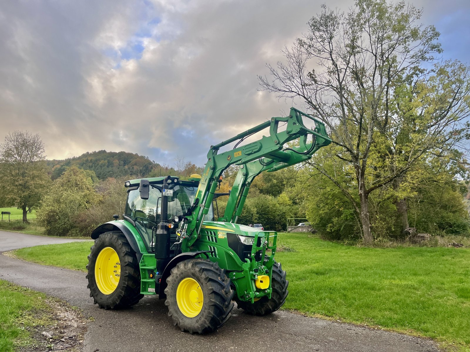 Traktor of the type John Deere 6130R, Gebrauchtmaschine in Lauterstein (Picture 1)