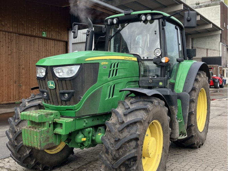 Traktor van het type John Deere 6135 M, Gebrauchtmaschine in Hillerse (Foto 1)