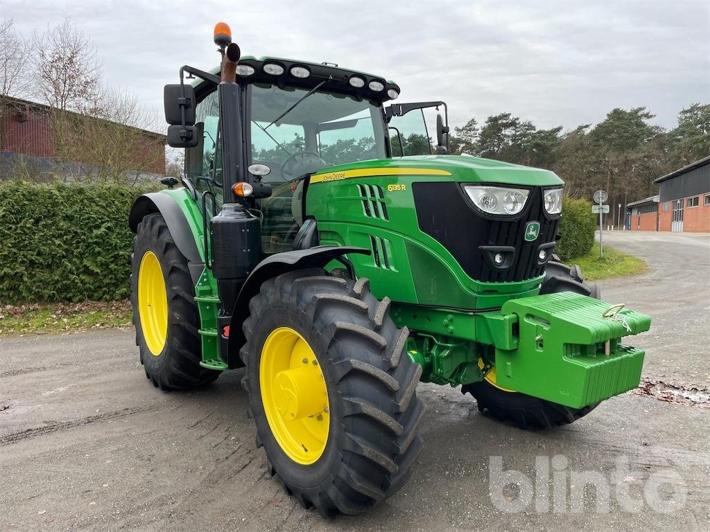 Traktor tip John Deere 6135 R, Gebrauchtmaschine in Düsseldorf (Poză 2)