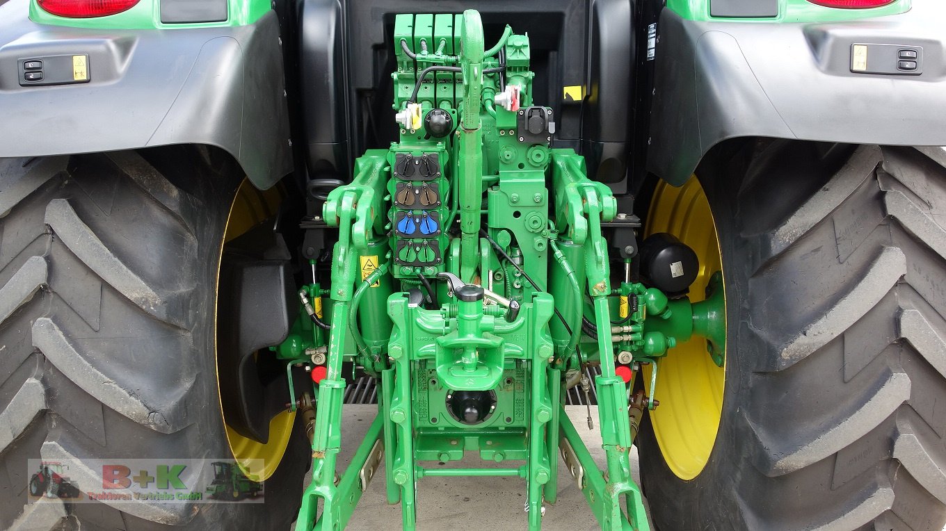 Traktor typu John Deere 6135 R, Gebrauchtmaschine w Kettenkamp (Zdjęcie 8)