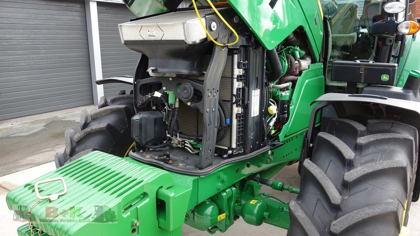 Traktor des Typs John Deere 6135 R, Gebrauchtmaschine in Kettenkamp (Bild 8)