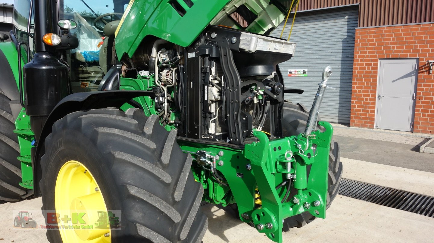 Traktor Türe ait John Deere 6135 R, Gebrauchtmaschine içinde Kettenkamp (resim 11)