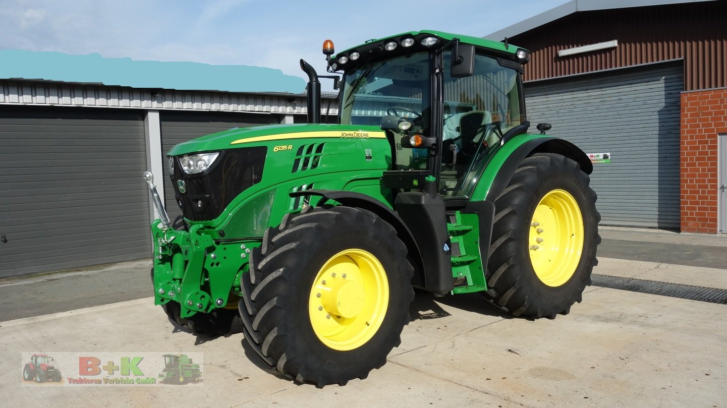 Traktor Türe ait John Deere 6135 R, Gebrauchtmaschine içinde Kettenkamp (resim 1)