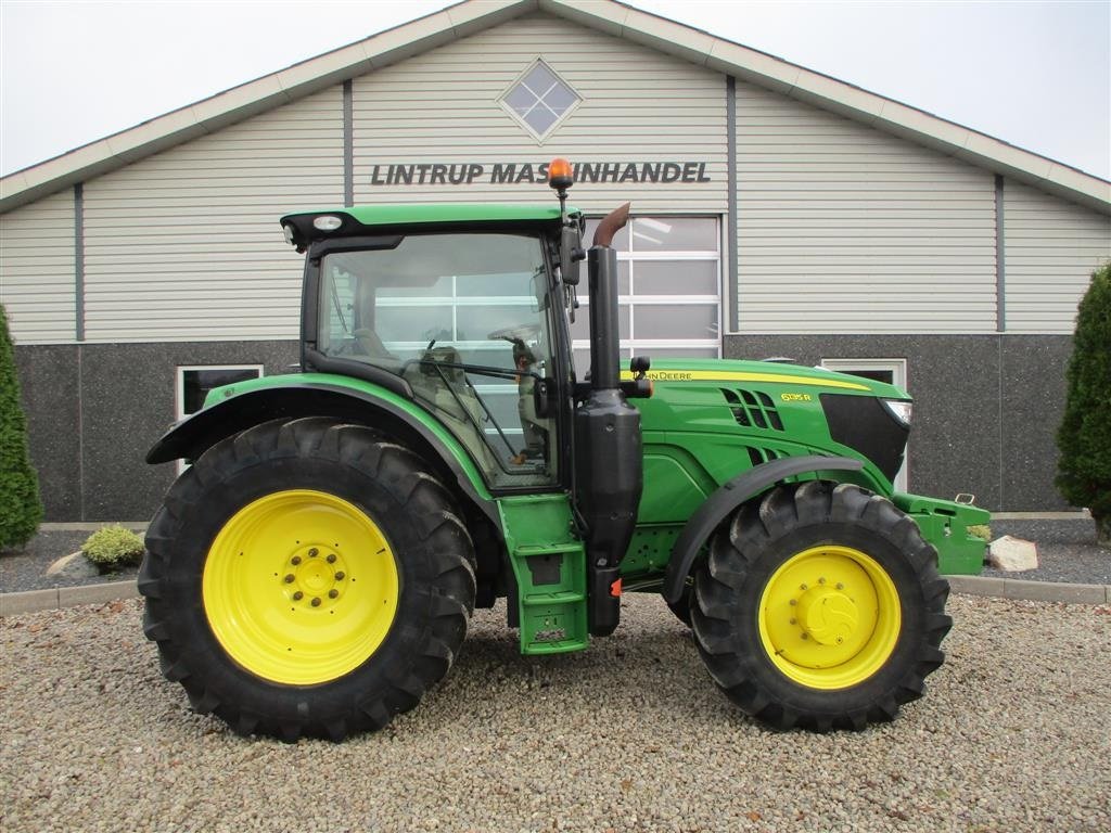 Traktor del tipo John Deere 6135R Krybegear, TLS Affjedret foraksel og affjedret kabine, Gebrauchtmaschine In Lintrup (Immagine 6)