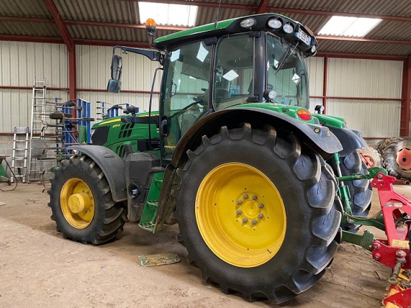 Traktor του τύπου John Deere 6135R, Gebrauchtmaschine σε PITHIVIERS Cedex (Φωτογραφία 3)