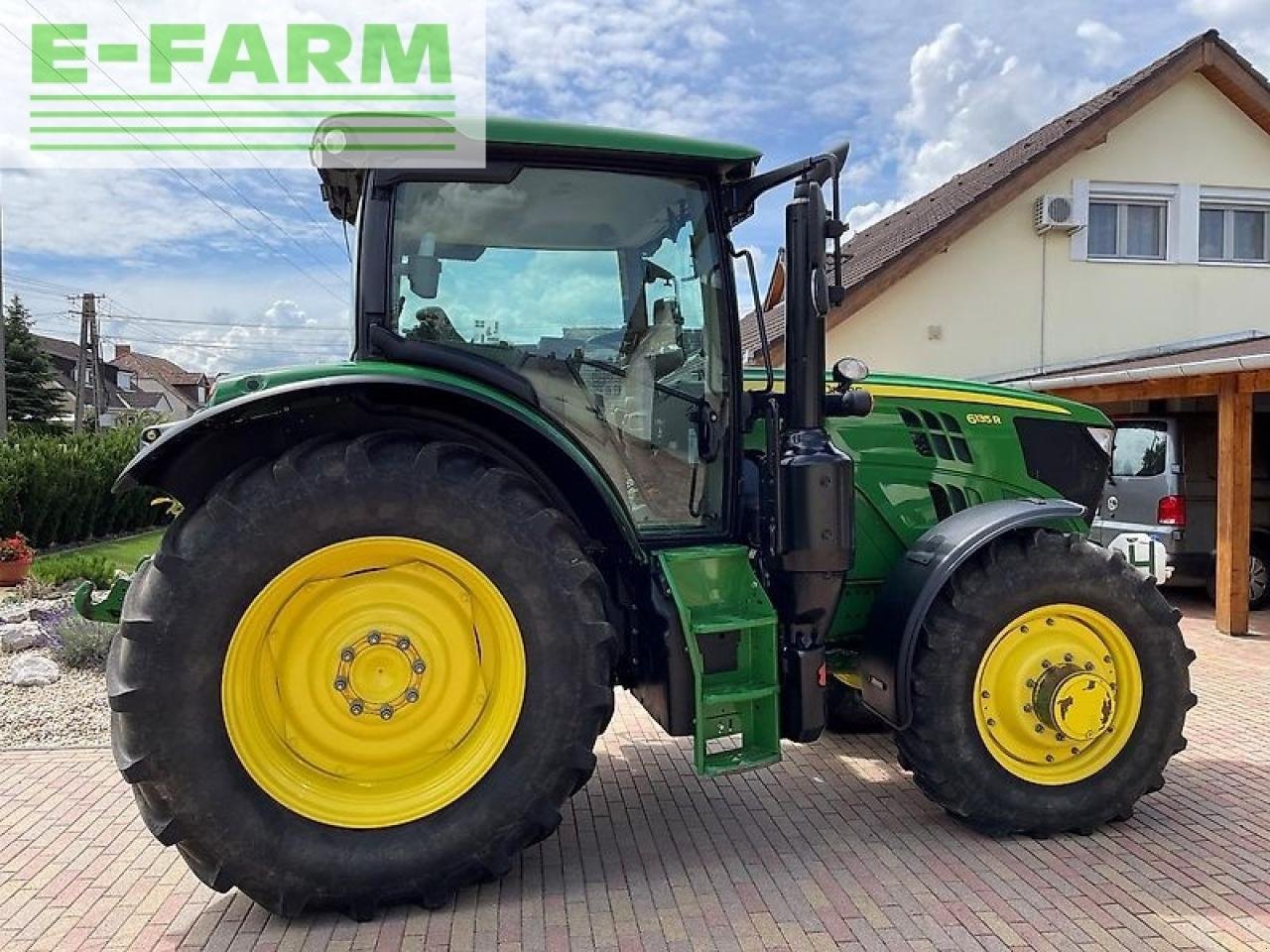 Traktor Türe ait John Deere 6135r, Gebrauchtmaschine içinde SZEGED (resim 4)