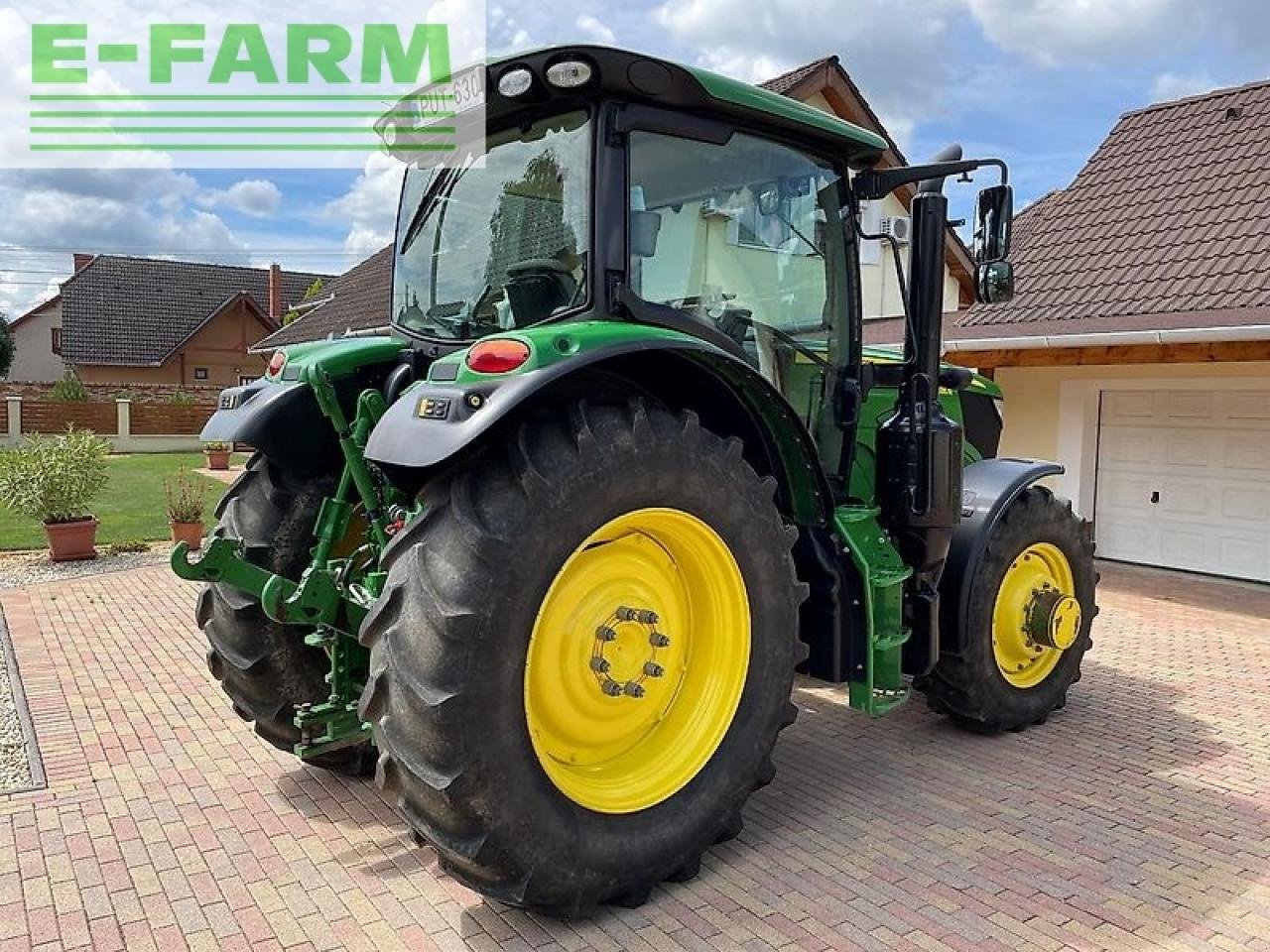 Traktor Türe ait John Deere 6135r, Gebrauchtmaschine içinde SZEGED (resim 5)