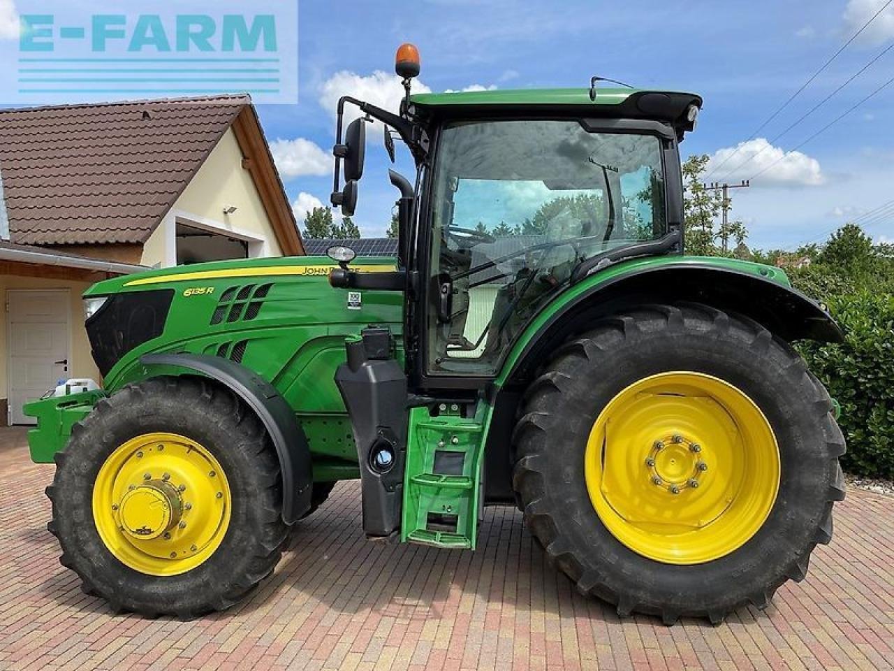 Traktor van het type John Deere 6135r, Gebrauchtmaschine in SZEGED (Foto 9)