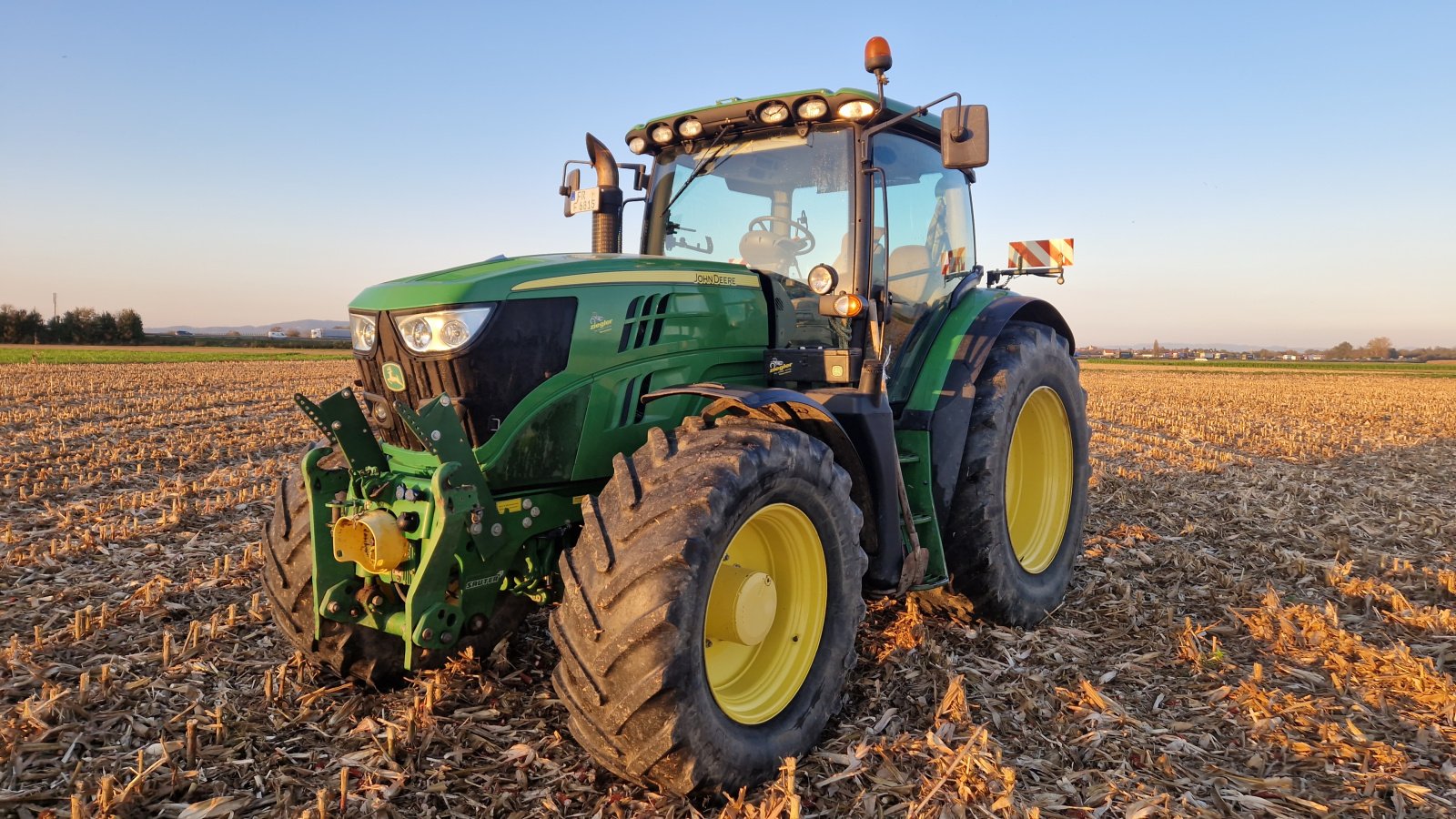 Traktor Türe ait John Deere 6140 R, Gebrauchtmaschine içinde Bad Krozingen (resim 1)