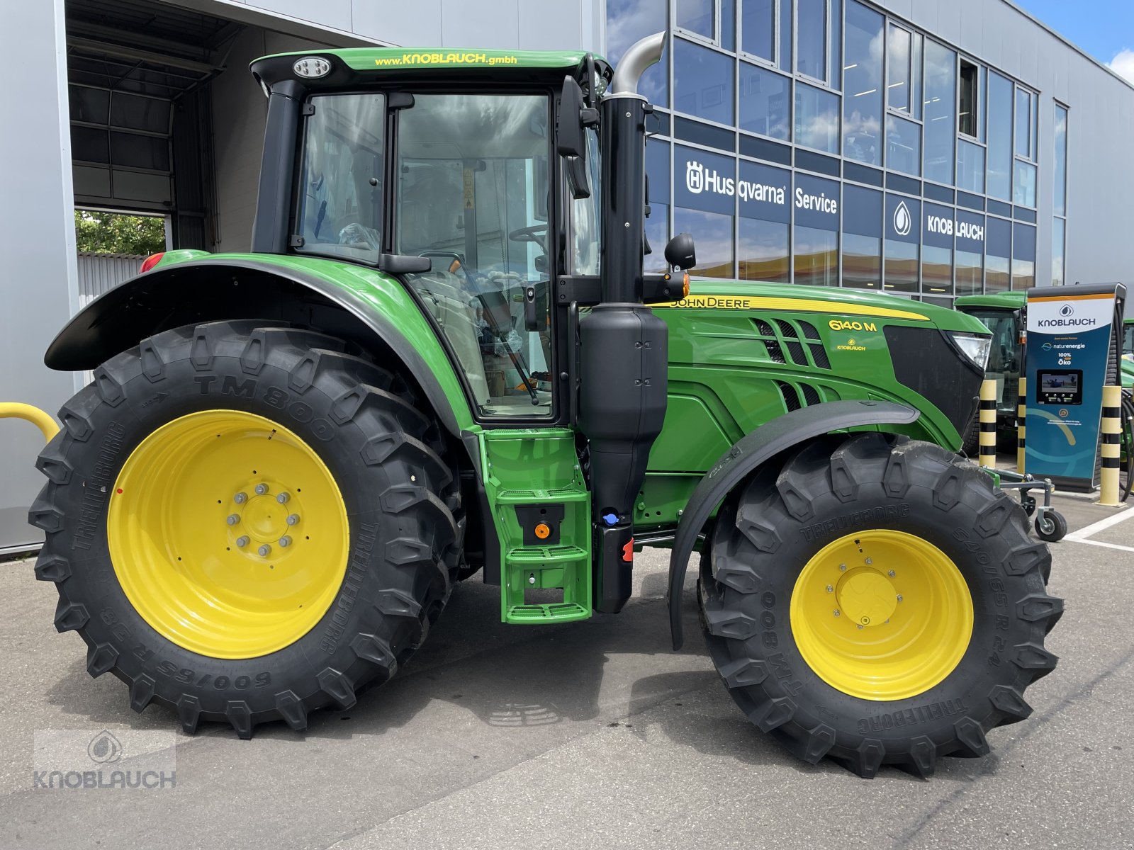 Traktor des Typs John Deere 6140M, Neumaschine in Immendingen (Bild 2)