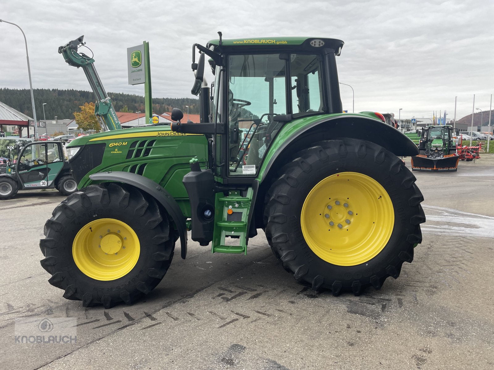 Traktor от тип John Deere 6140M, Neumaschine в Immendingen (Снимка 3)