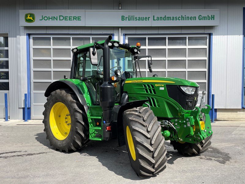 Traktor Türe ait John Deere 6140M, Neumaschine içinde Eichberg (resim 1)