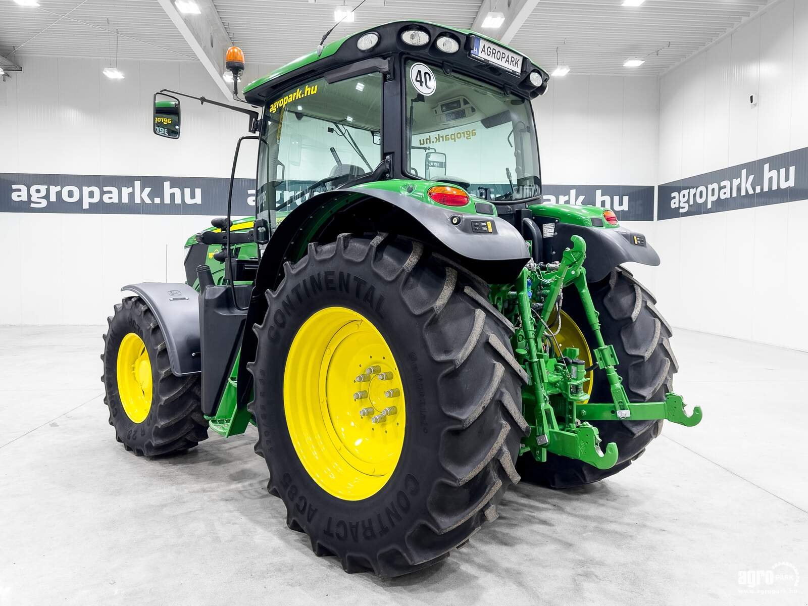 Traktor του τύπου John Deere 6140R, Gebrauchtmaschine σε Csengele (Φωτογραφία 4)