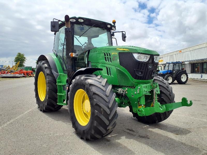 Traktor typu John Deere 6140R, Gebrauchtmaschine w ANTIGNY (Zdjęcie 2)