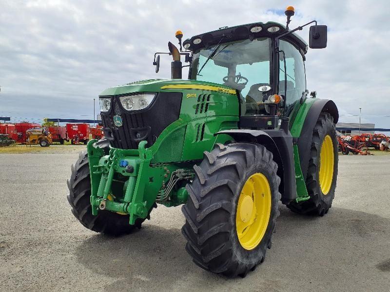 Traktor typu John Deere 6140R, Gebrauchtmaschine w ANTIGNY (Zdjęcie 4)