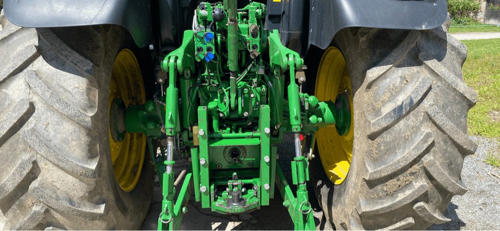 Traktor of the type John Deere 6140R, Gebrauchtmaschine in GUERET (Picture 9)