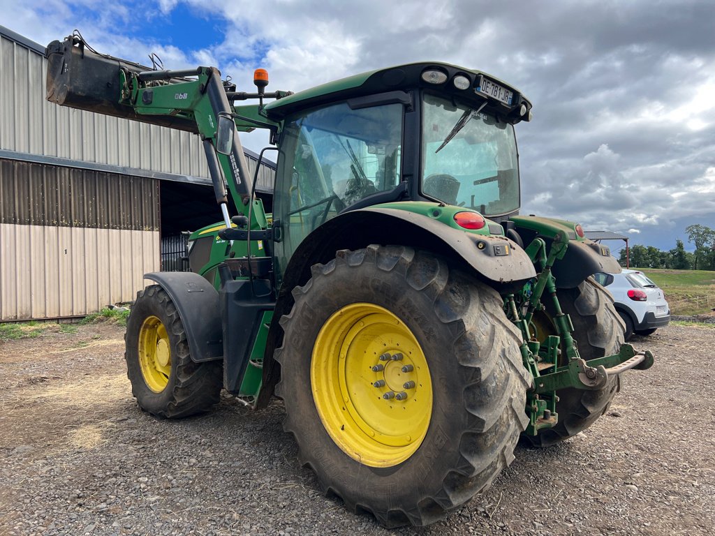 Traktor типа John Deere 6140R, Gebrauchtmaschine в MAURIAC (Фотография 4)