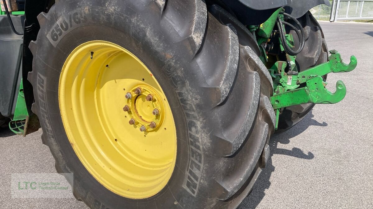 Traktor типа John Deere 6140R, Gebrauchtmaschine в Eggendorf (Фотография 18)