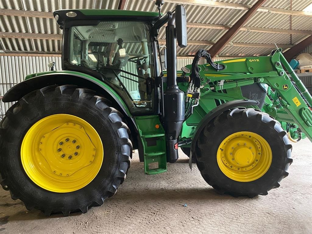 Traktor of the type John Deere 6145 R MED FRONTLÆSSER, Gebrauchtmaschine in Aulum (Picture 2)