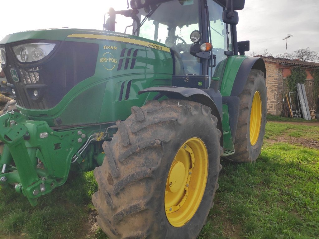 Traktor van het type John Deere 6145M, Gebrauchtmaschine in MORLHON LE HAUT (Foto 3)