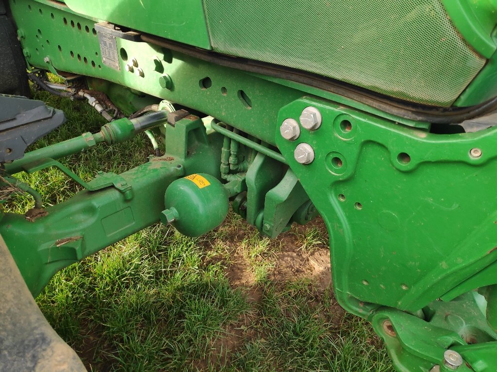 Traktor du type John Deere 6145M, Gebrauchtmaschine en MORLHON LE HAUT (Photo 5)