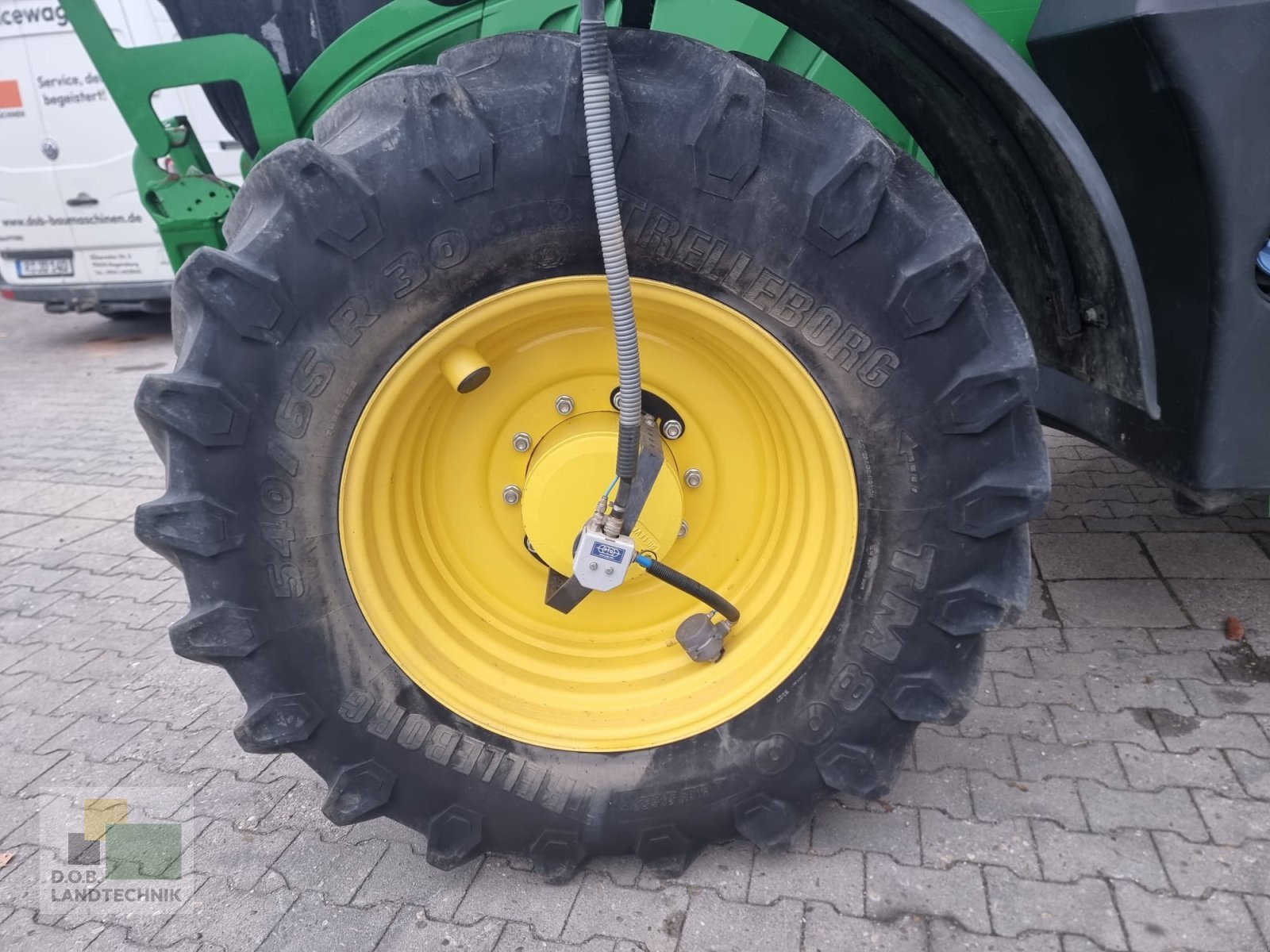 Traktor tipa John Deere 6145R 6145 R, Gebrauchtmaschine u Regensburg (Slika 9)