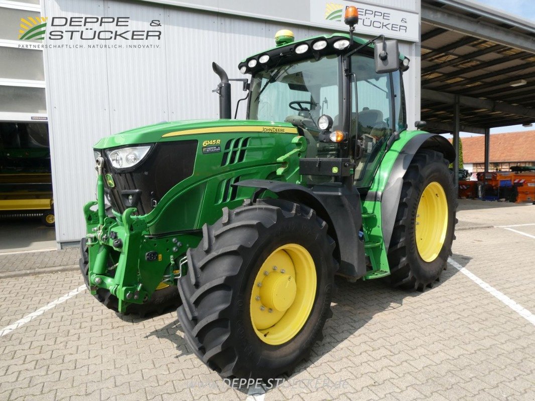 Traktor от тип John Deere 6145R DirectDrive, Gebrauchtmaschine в Lauterberg/Barbis (Снимка 1)