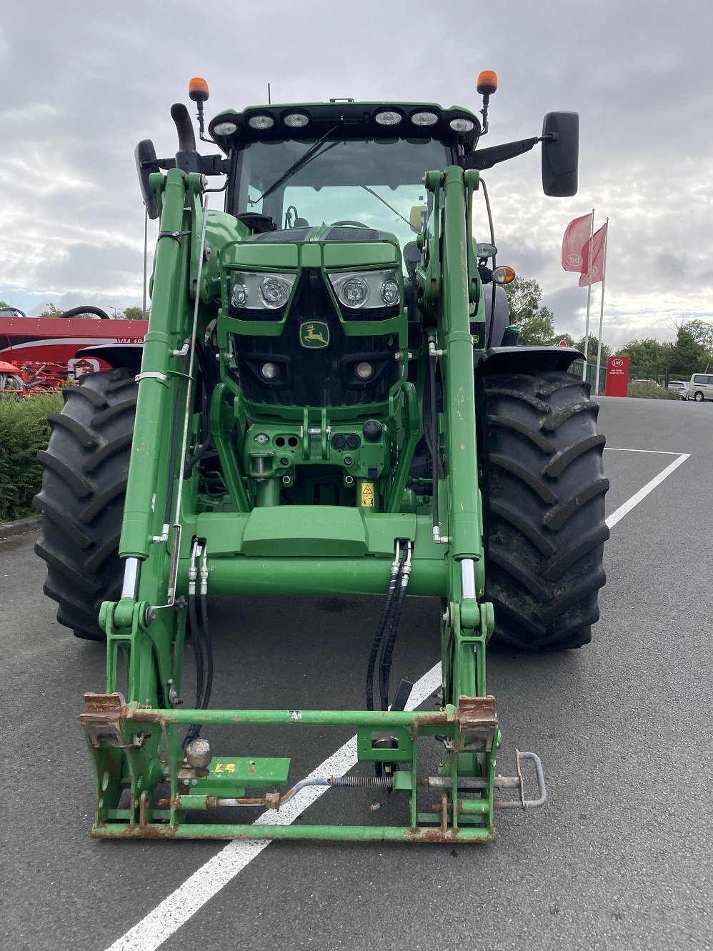 Traktor Türe ait John Deere 6145R, Gebrauchtmaschine içinde CINTHEAUX (resim 5)