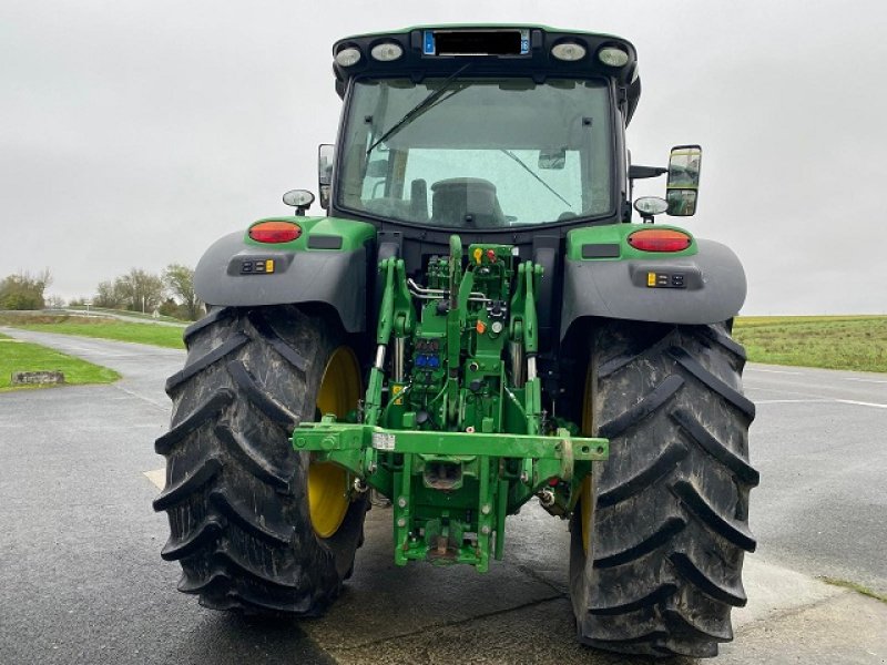 Traktor des Typs John Deere 6145R, Gebrauchtmaschine in LE PONT CHRETIEN (Bild 8)