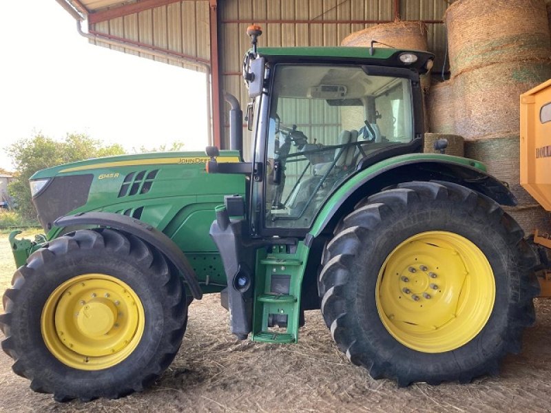 Traktor des Typs John Deere 6145R, Gebrauchtmaschine in LE PONT CHRETIEN (Bild 1)