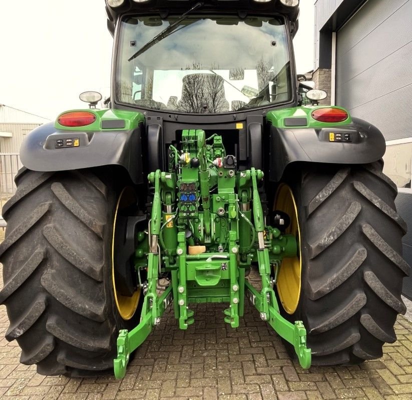 Traktor typu John Deere 6145R, Gebrauchtmaschine v Staphorst (Obrázek 5)