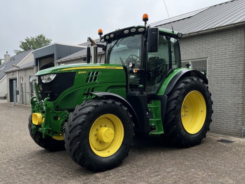 Traktor typu John Deere 6145R, Gebrauchtmaschine v Staphorst