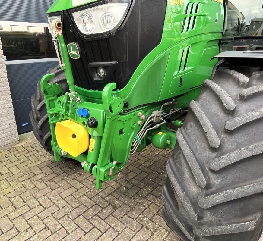 Traktor van het type John Deere 6145R, Gebrauchtmaschine in Staphorst (Foto 8)