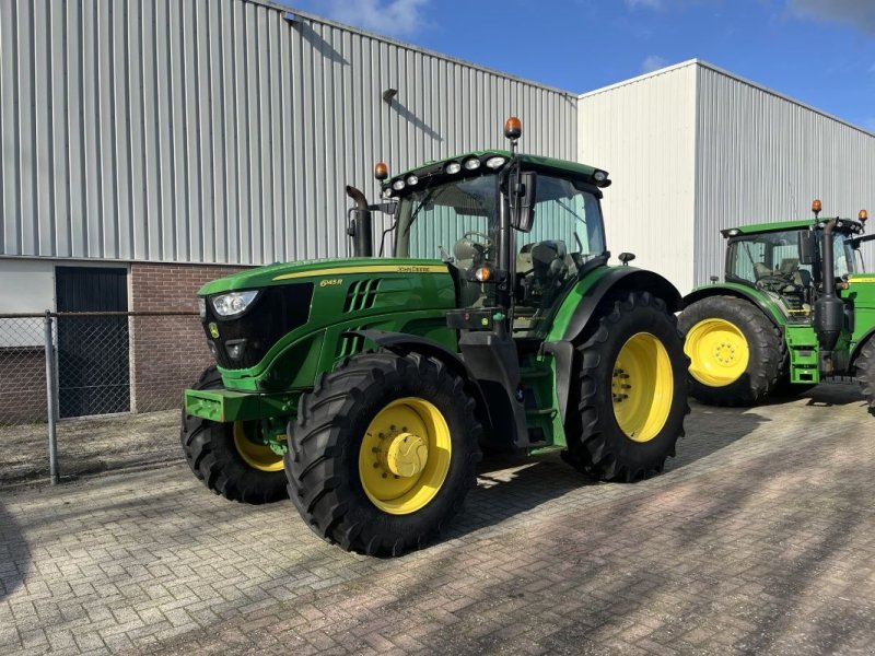 Traktor van het type John Deere 6145R, Gebrauchtmaschine in Staphorst (Foto 1)