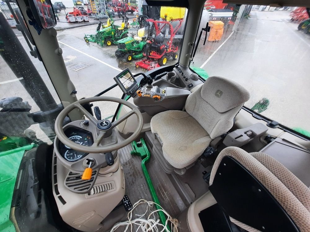 Traktor Türe ait John Deere 6145R, Gebrauchtmaschine içinde CHEMAUDIN ET VAUX (resim 6)