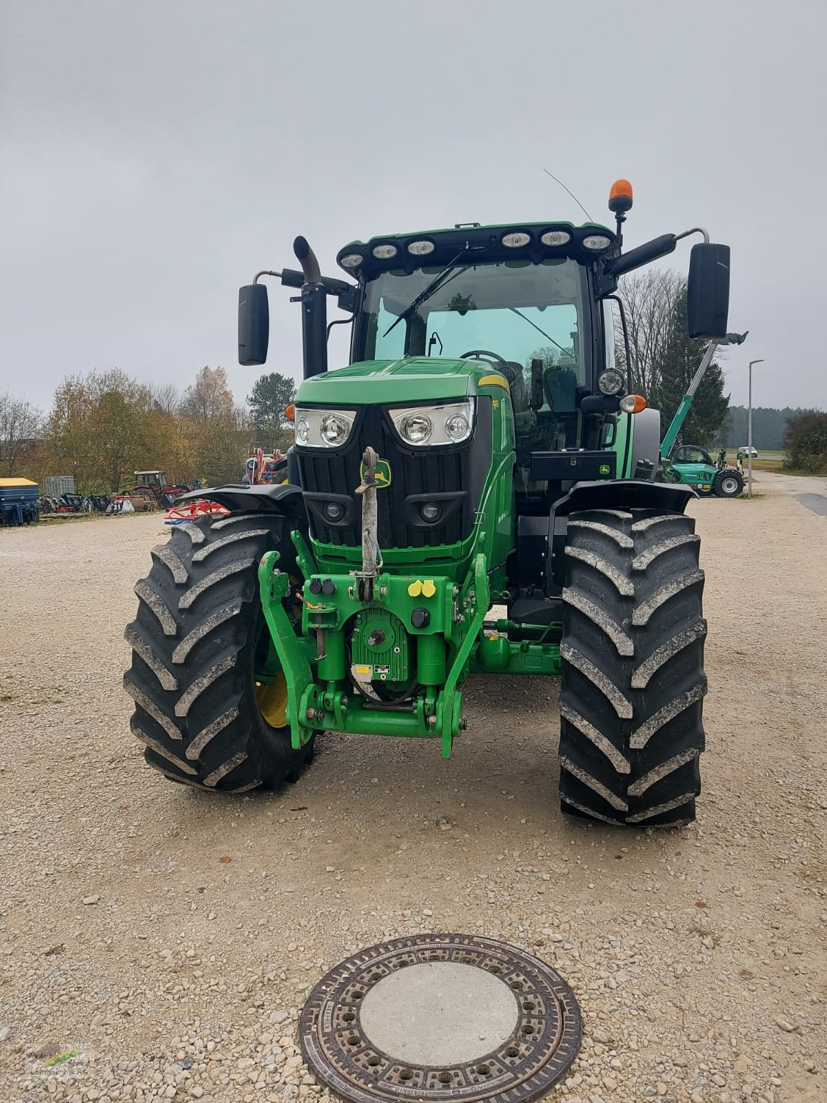 Traktor typu John Deere 6145R, Gebrauchtmaschine w Pegnitz-Bronn (Zdjęcie 3)