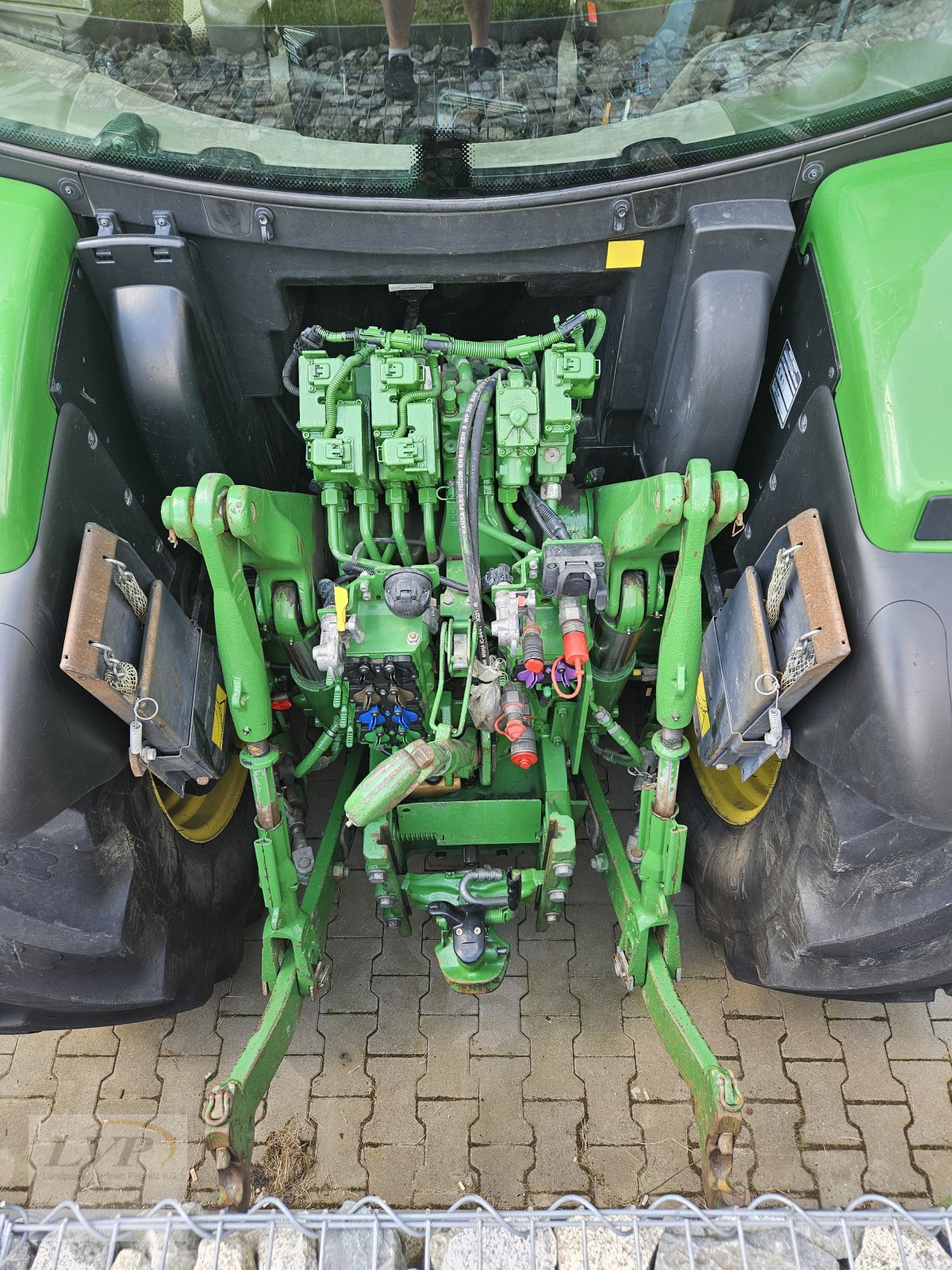 Traktor типа John Deere 6145R, Gebrauchtmaschine в Hohenau (Фотография 17)