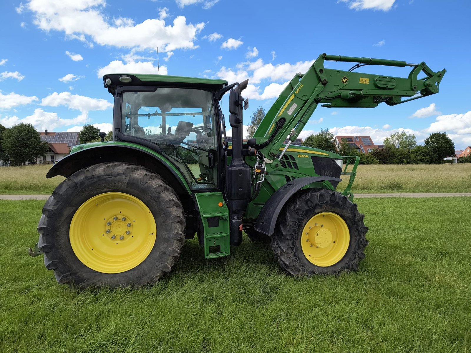 Traktor του τύπου John Deere 6145R, Gebrauchtmaschine σε Nördlingen (Φωτογραφία 2)