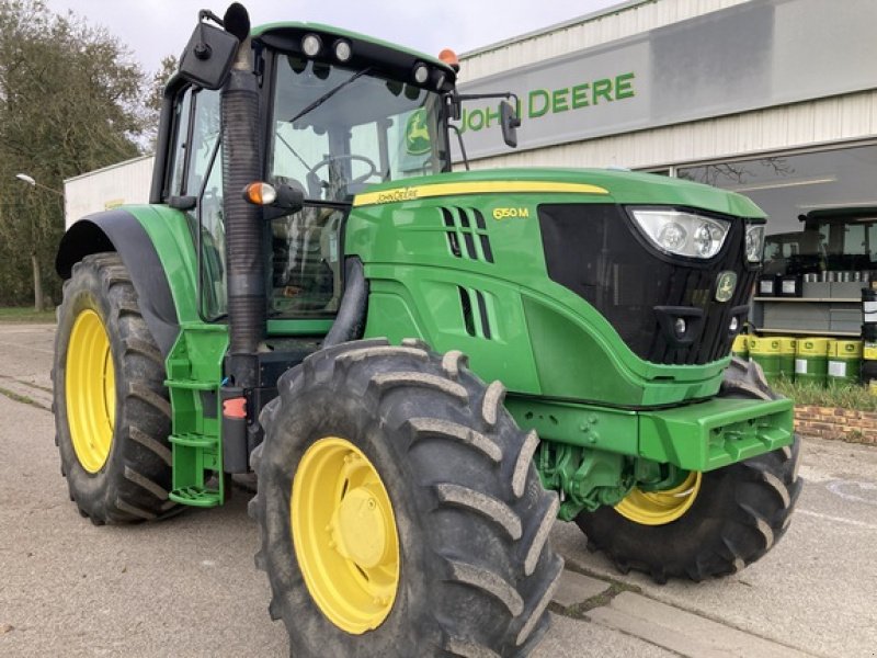 Traktor a típus John Deere 6150 M, Gebrauchtmaschine ekkor: SAVIGNEUX (Kép 1)