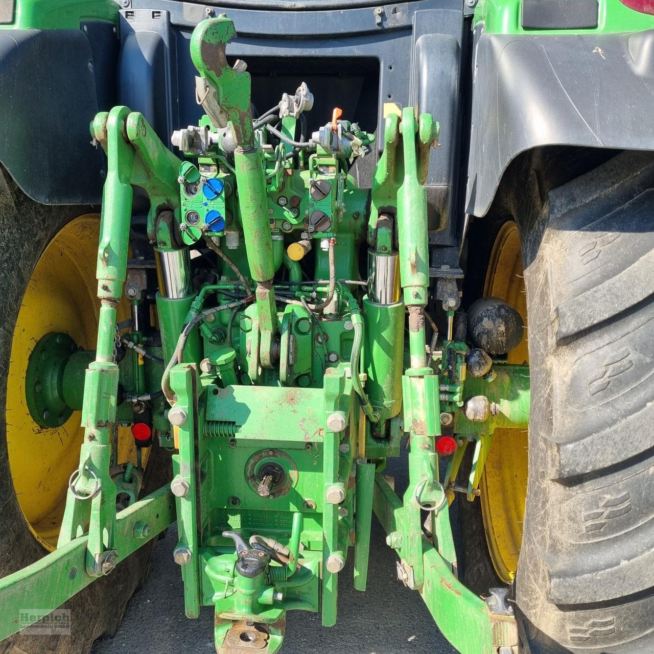 Traktor van het type John Deere 6150 R, Gebrauchtmaschine in Drebach (Foto 7)