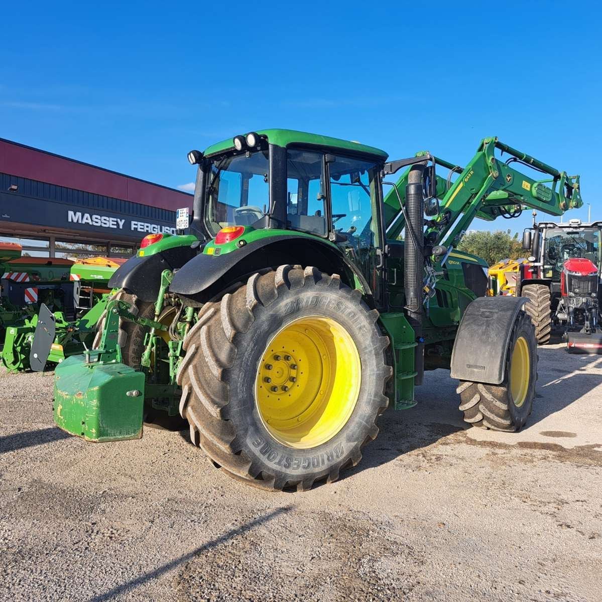 Traktor типа John Deere 6150M, Gebrauchtmaschine в UCHAUD (Фотография 3)